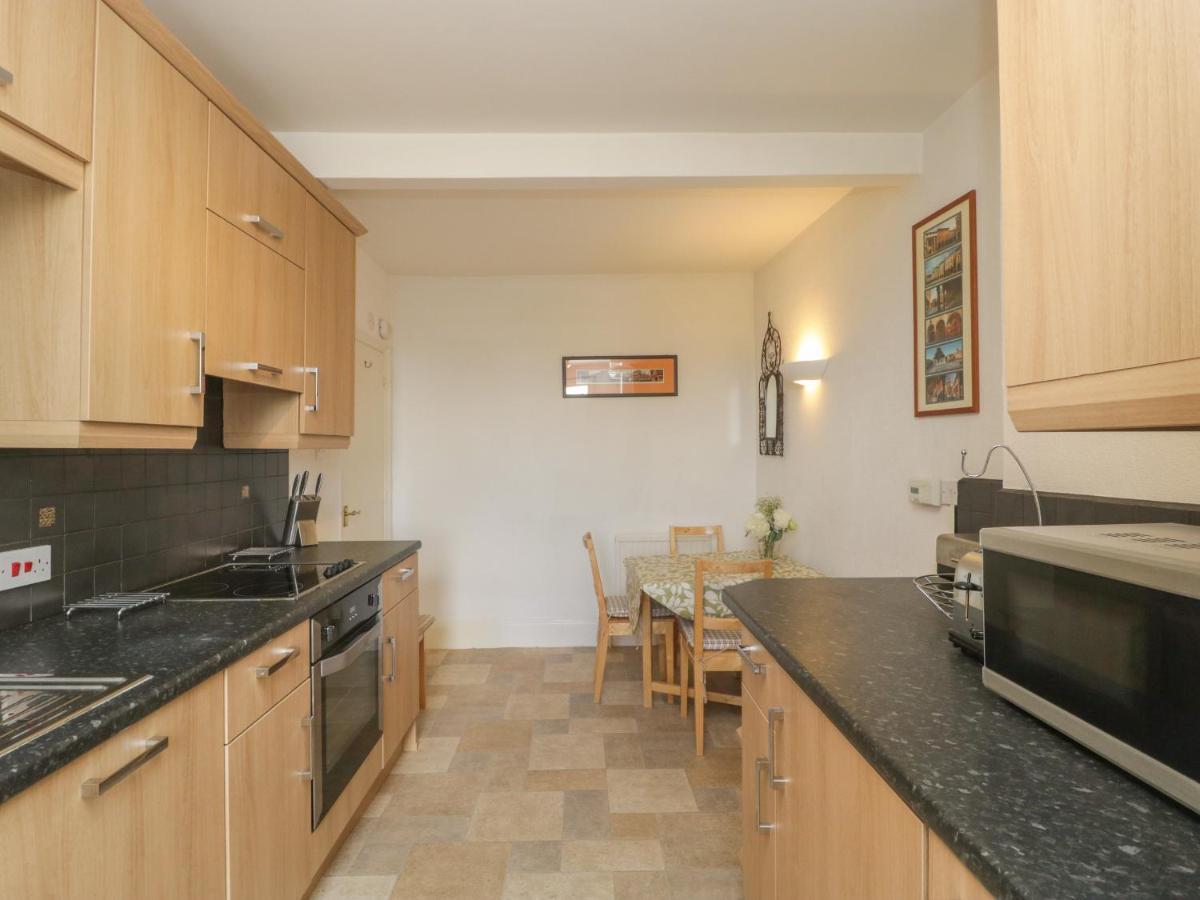 1 Abbey Court Apartment เชอร์บอร์น ภายนอก รูปภาพ